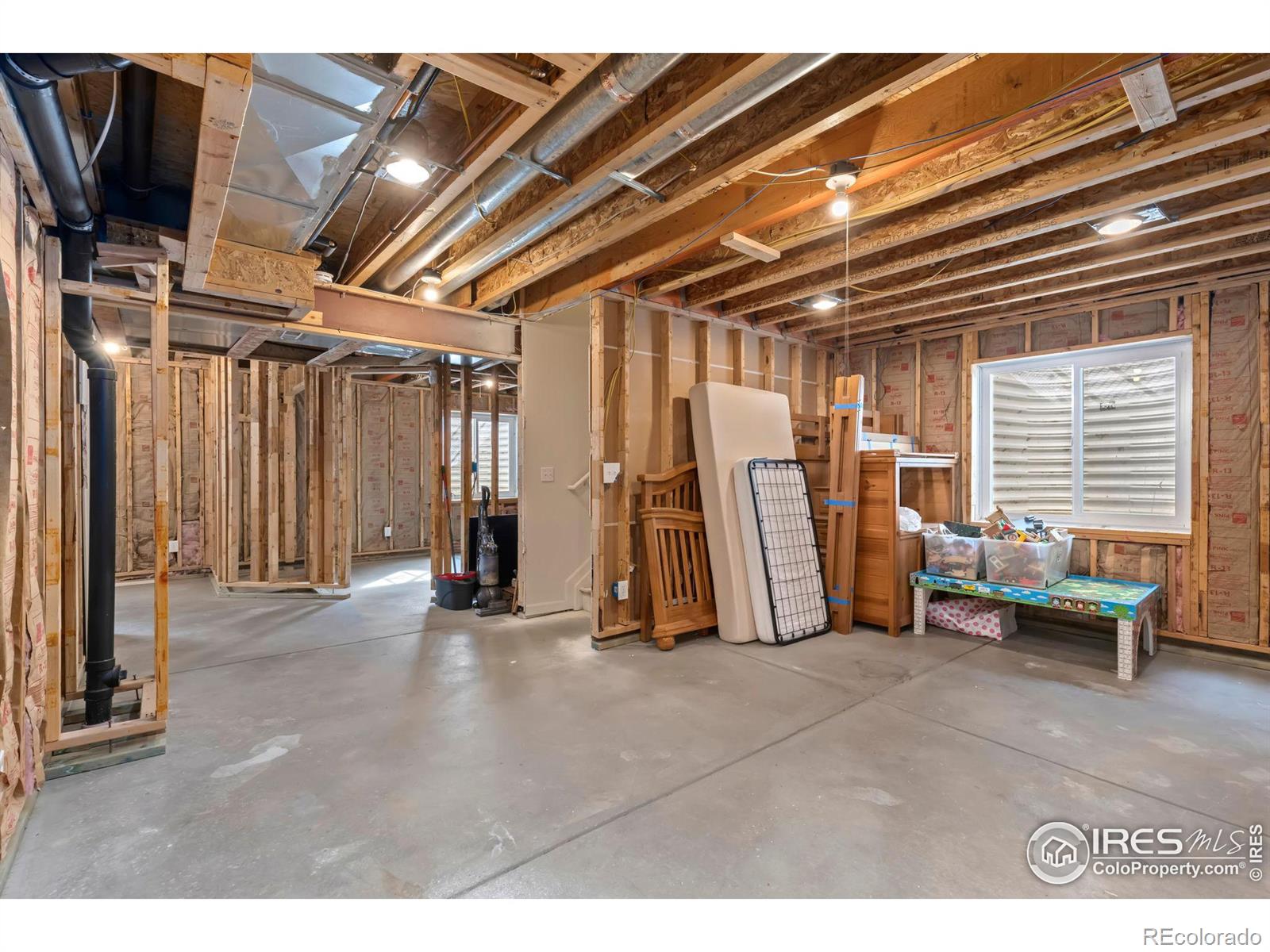 MLS Image #17 for 485  frontier lane,johnstown, Colorado