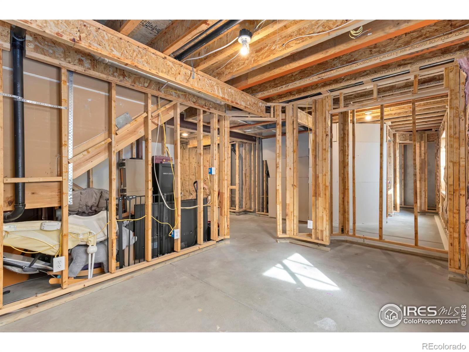 MLS Image #18 for 485  frontier lane,johnstown, Colorado