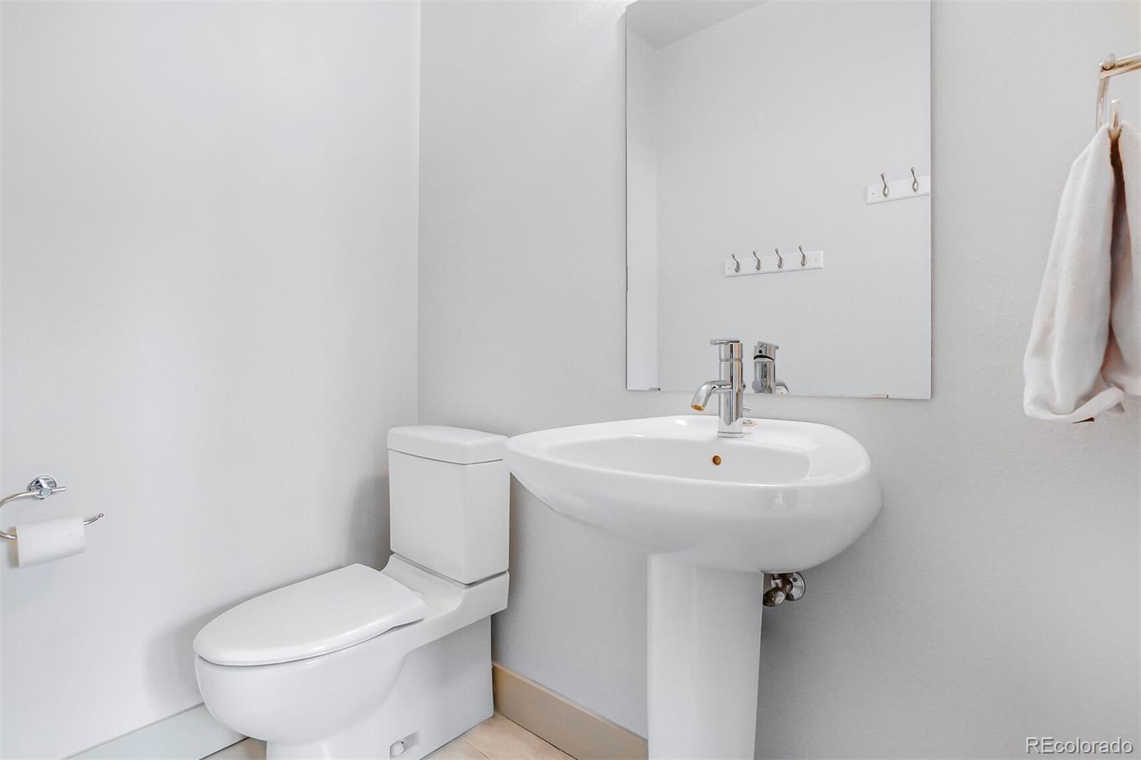 MLS Image #17 for 1632 n gilpin street,denver, Colorado