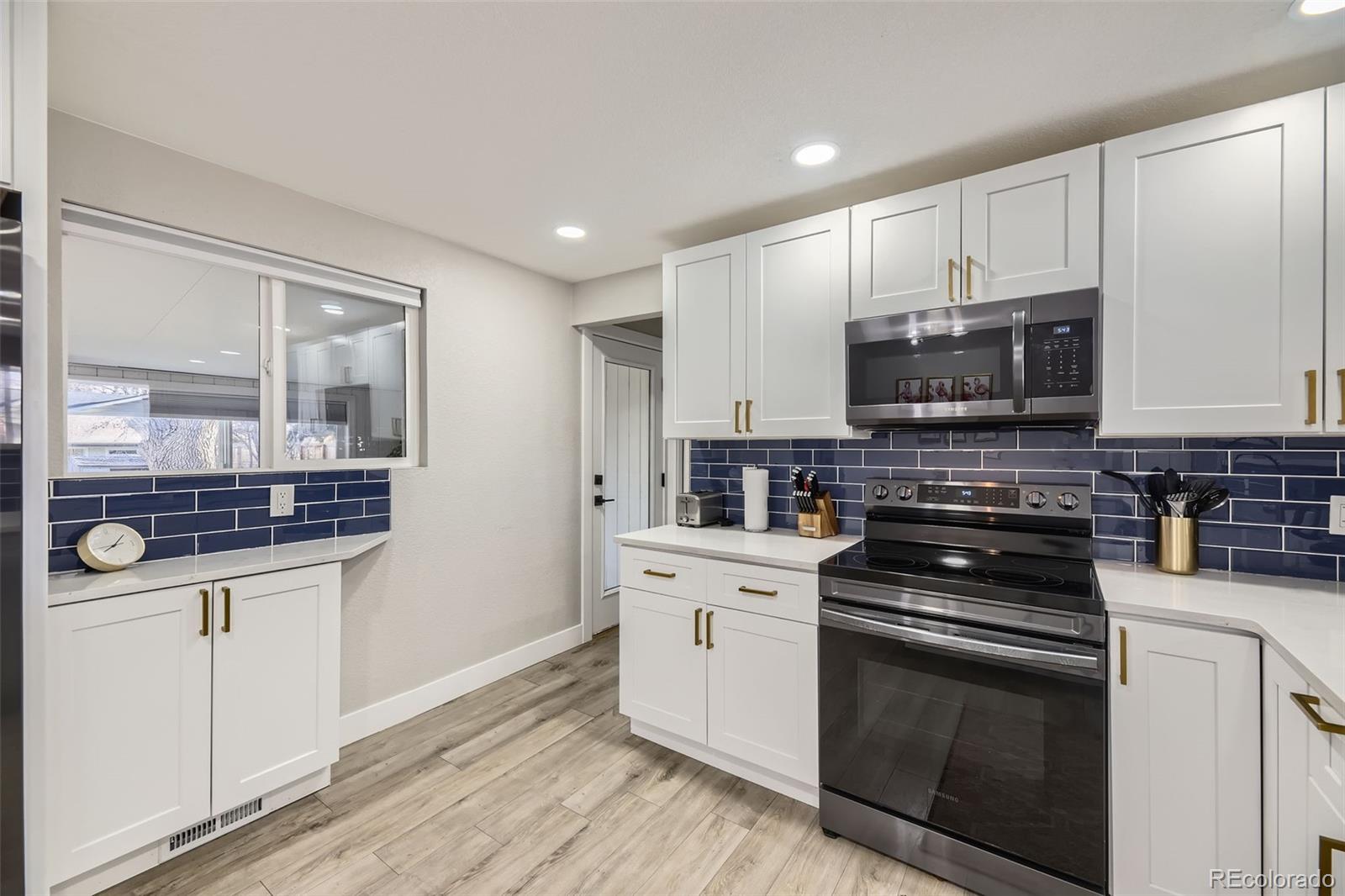MLS Image #8 for 8340 w 70th avenue,arvada, Colorado