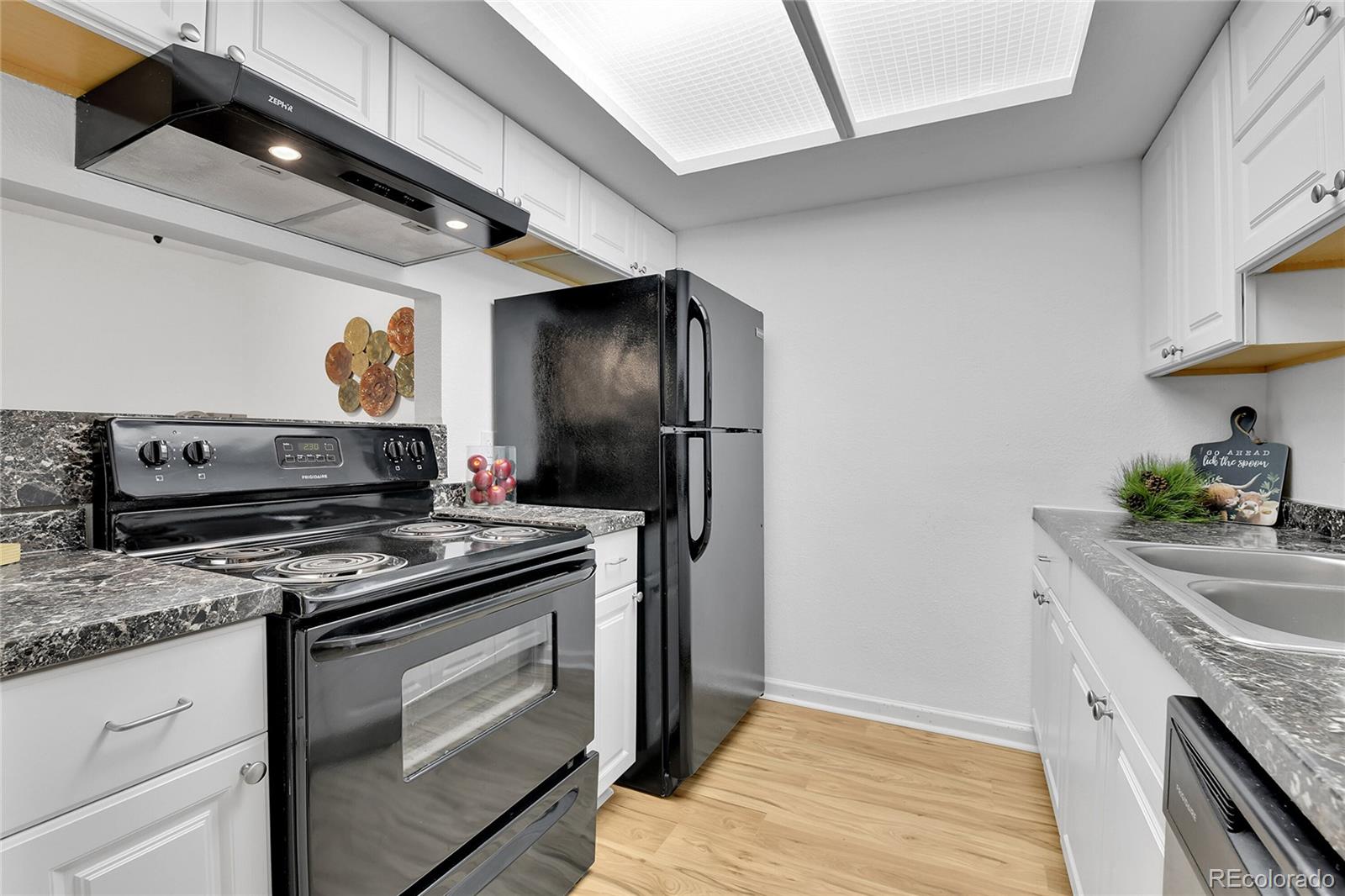 MLS Image #2 for 4661 s decatur street,englewood, Colorado