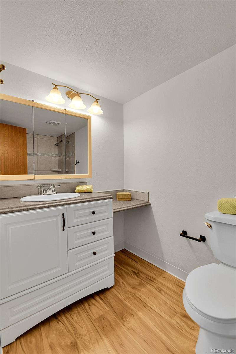 MLS Image #8 for 4661 s decatur street,englewood, Colorado