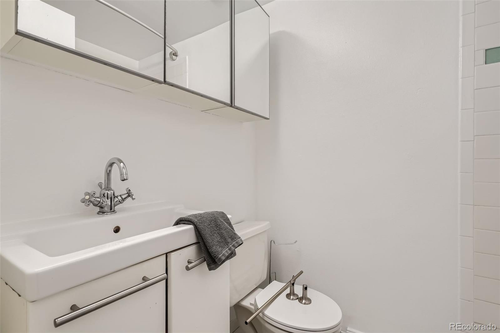 MLS Image #12 for 2533 e geddes avenue,centennial, Colorado