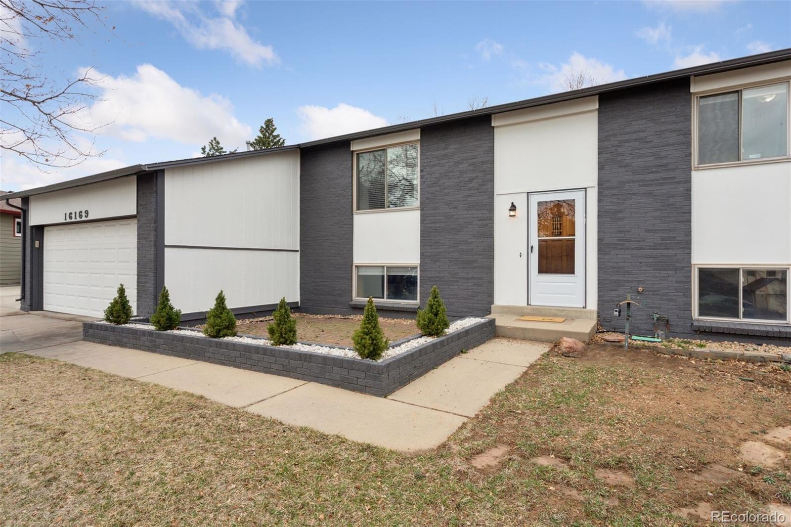 MLS Image #0 for 16169 e flora place,aurora, Colorado