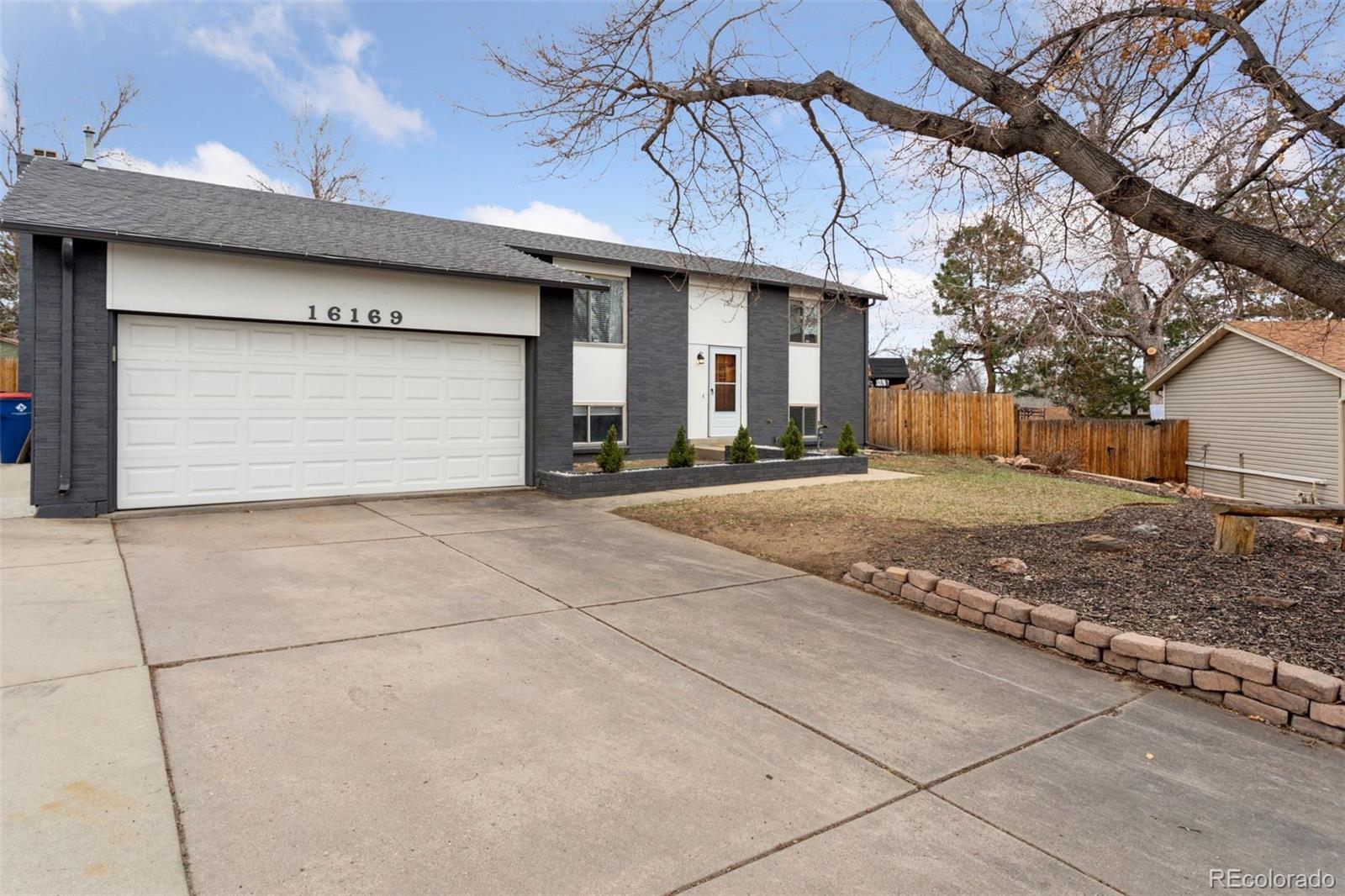 CMA Image for 16169 e flora place,Aurora, Colorado