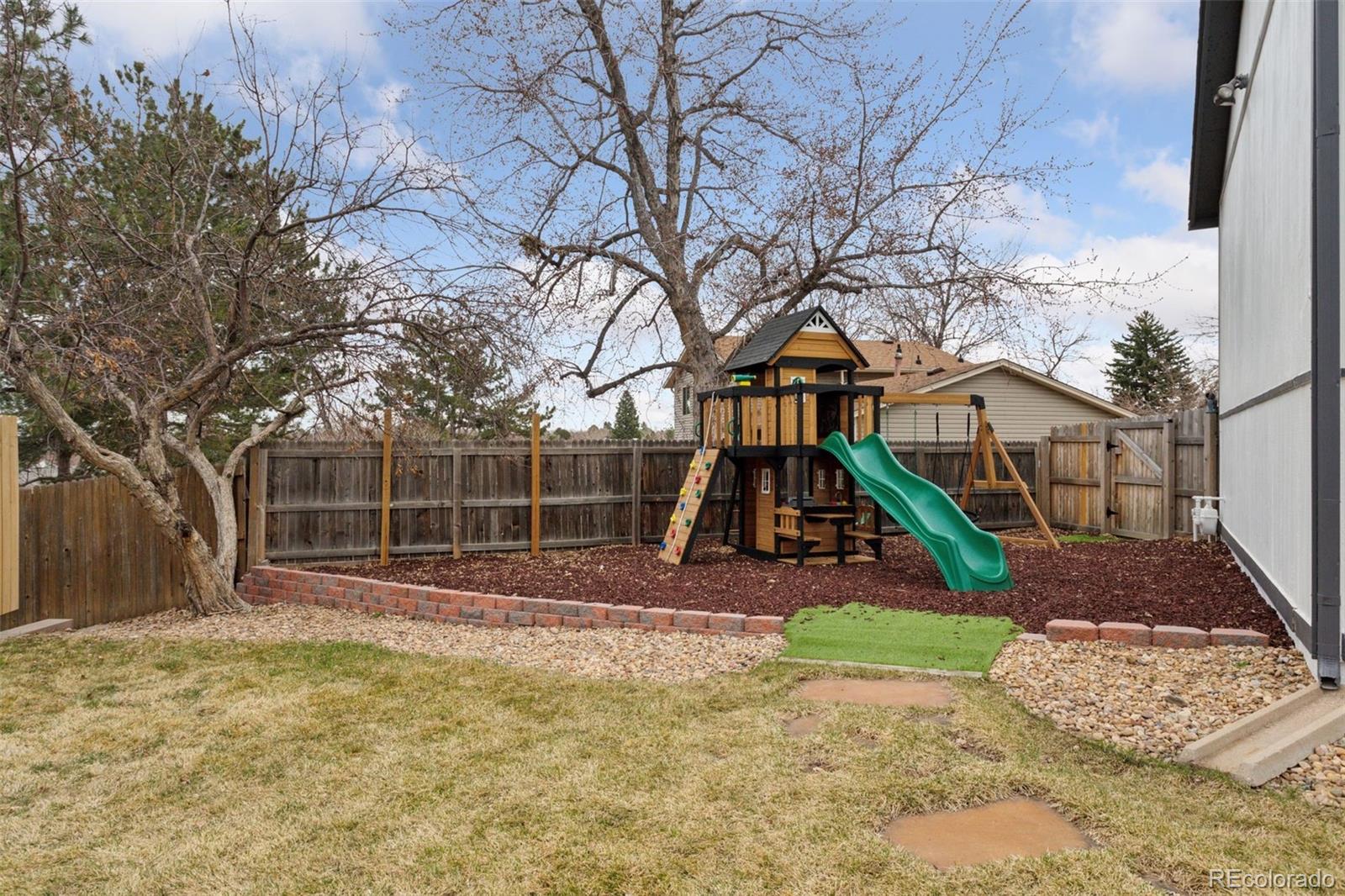 MLS Image #29 for 16169 e flora place,aurora, Colorado