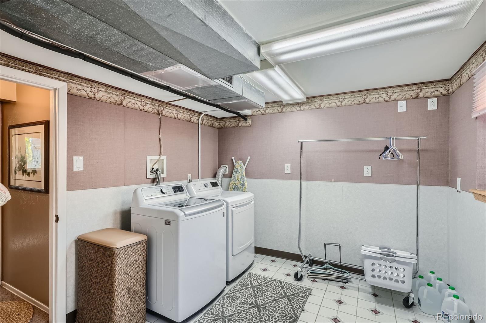 MLS Image #21 for 975 s queen way,lakewood, Colorado