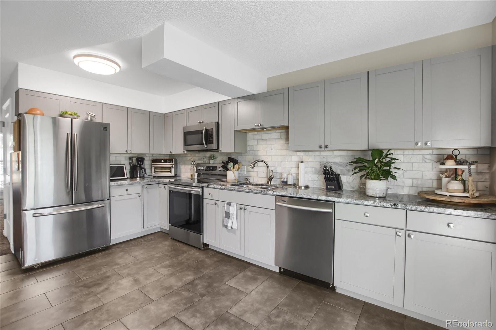 MLS Image #4 for 3253 s estes street ,lakewood, Colorado