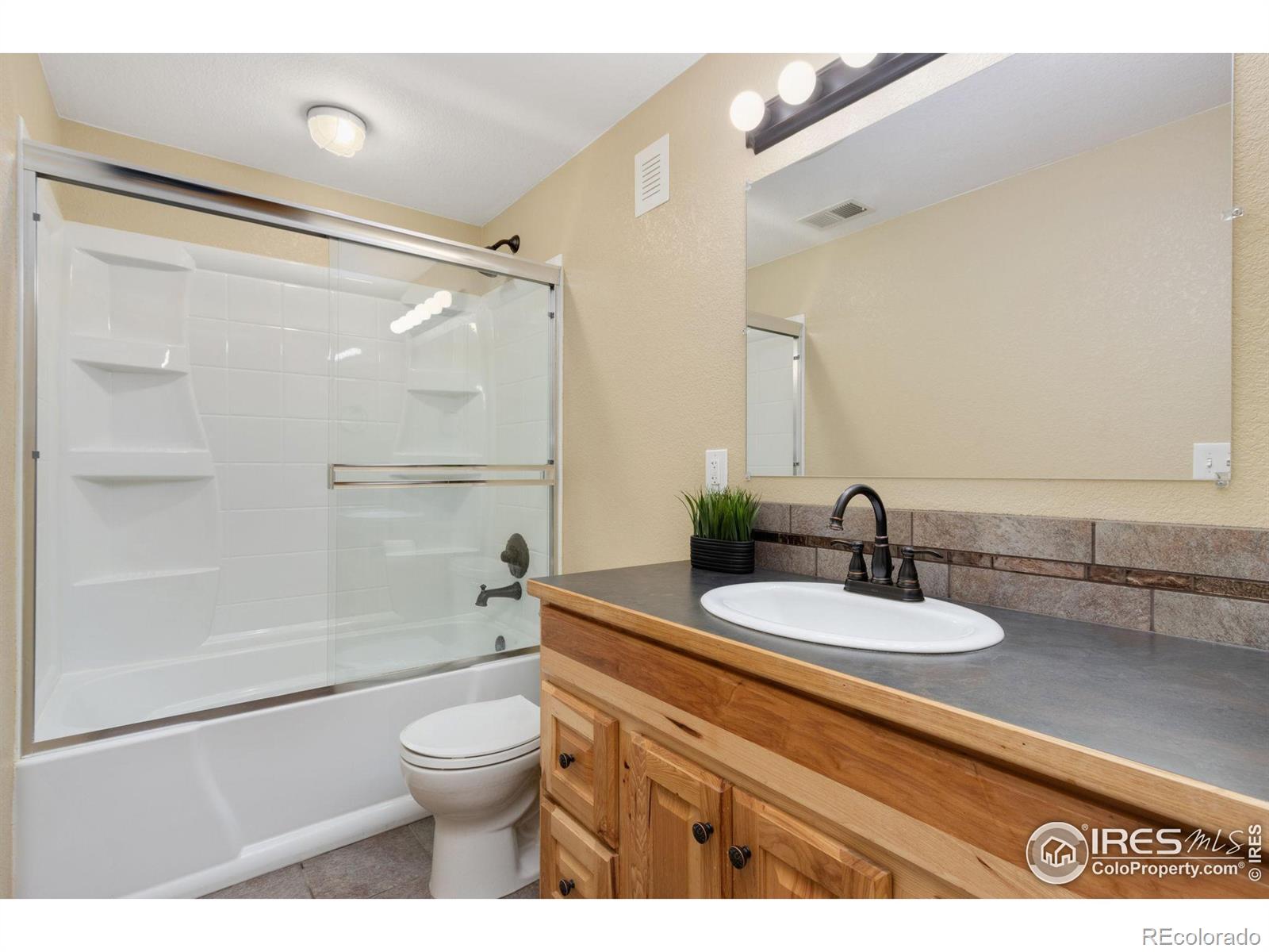 MLS Image #31 for 8545  citation drive,wellington, Colorado