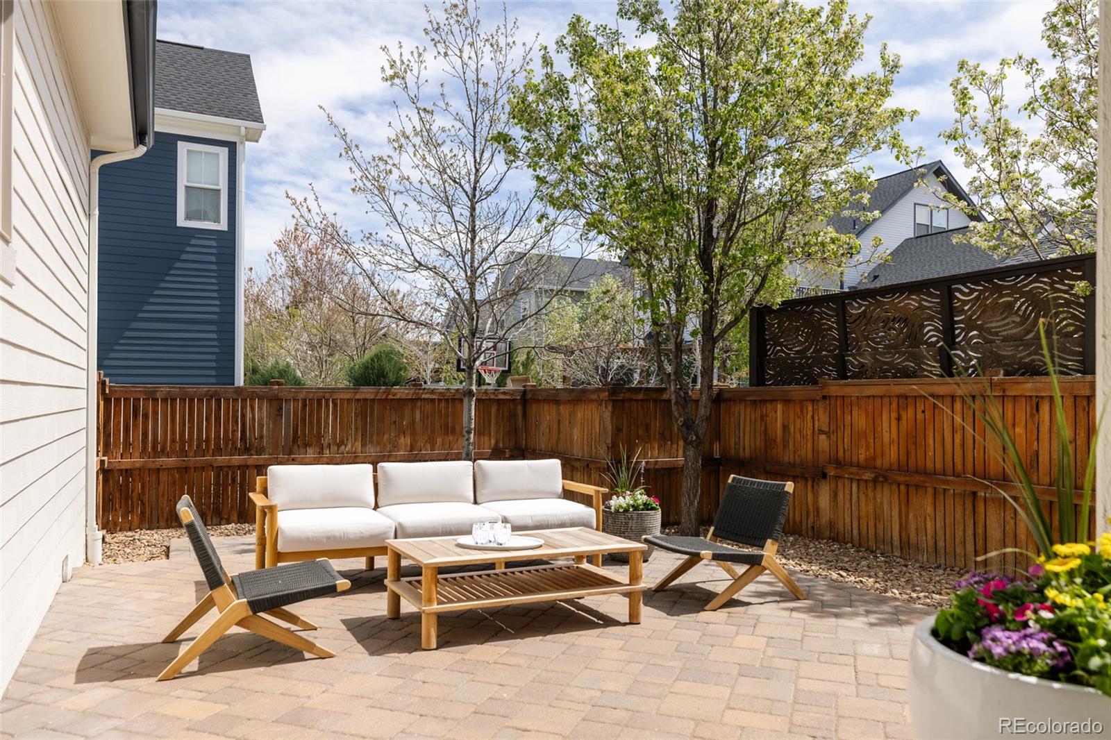 MLS Image #14 for 5085 n xenia street,denver, Colorado