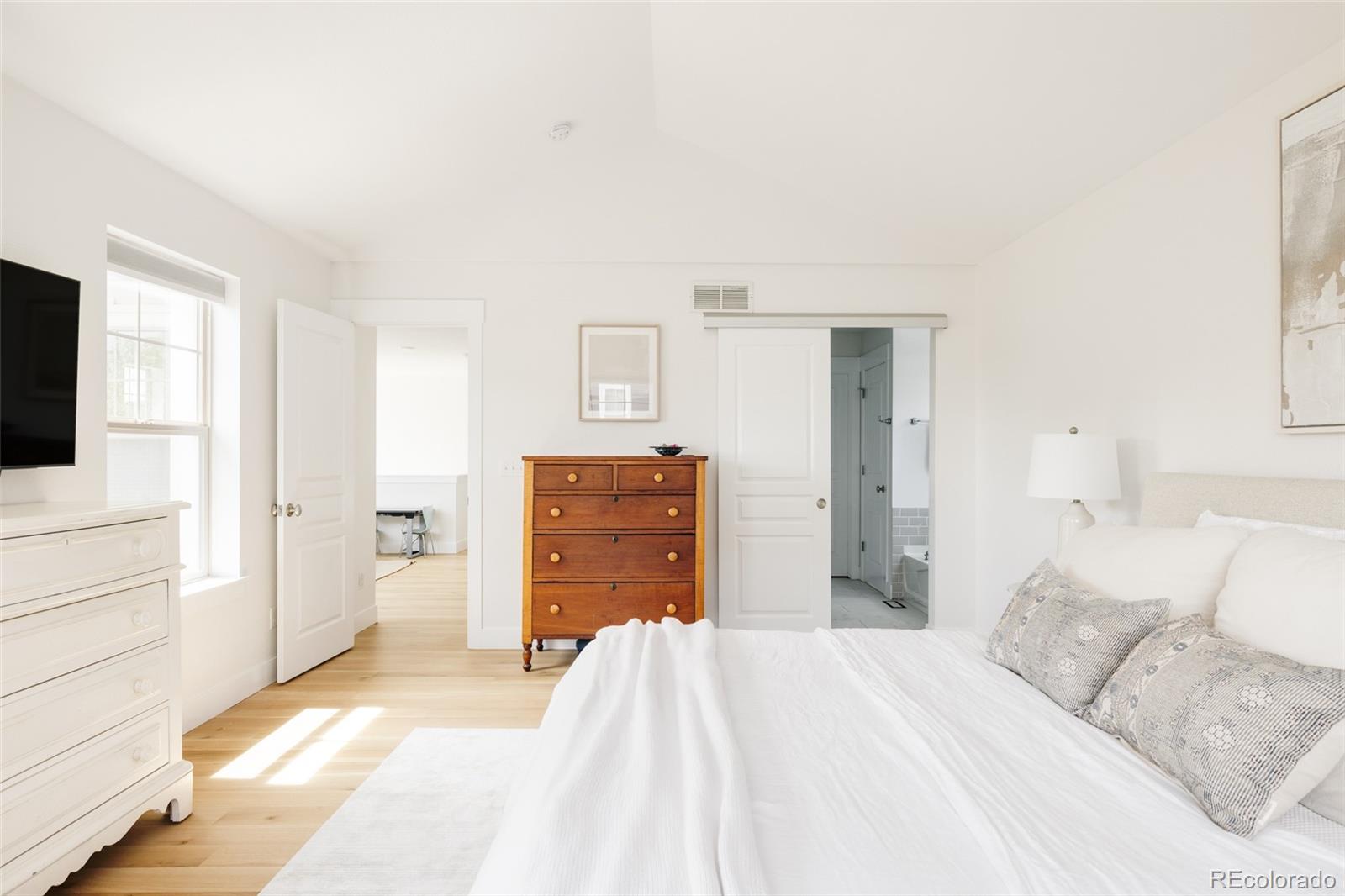 MLS Image #27 for 5085 n xenia street,denver, Colorado