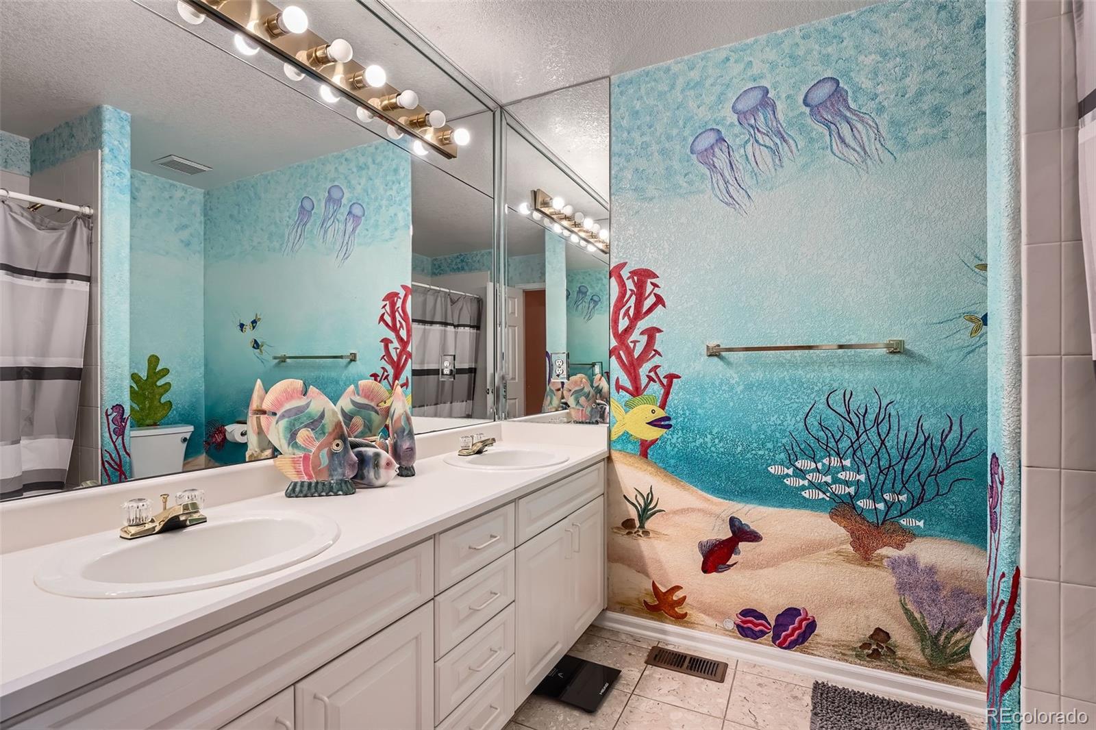 MLS Image #16 for 5470 s jasper way,centennial, Colorado