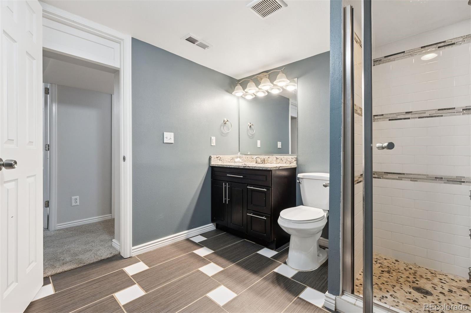 MLS Image #17 for 2033 e 21st avenue,denver, Colorado