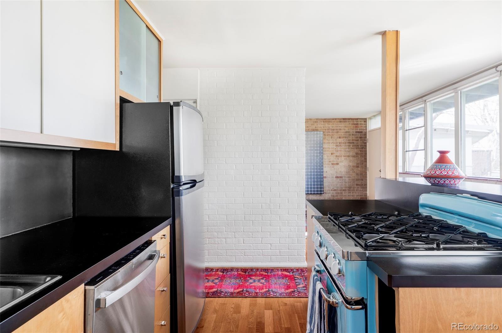 MLS Image #14 for 3050 s marion street,englewood, Colorado