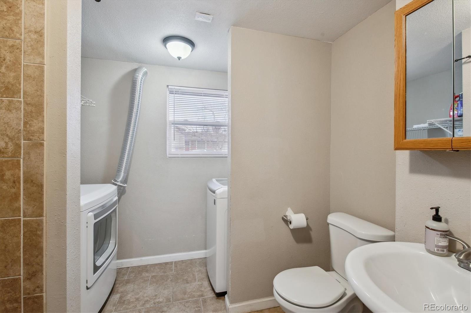 MLS Image #18 for 2123 s joplin way,aurora, Colorado