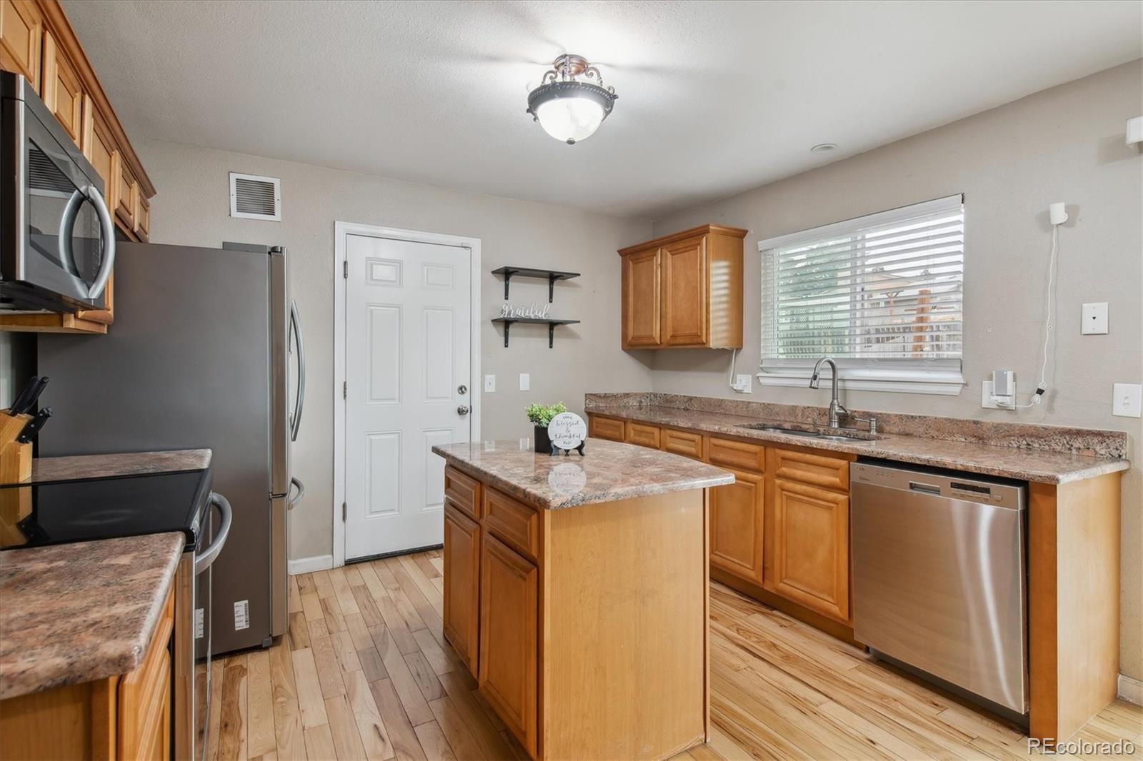 MLS Image #5 for 2123 s joplin way,aurora, Colorado