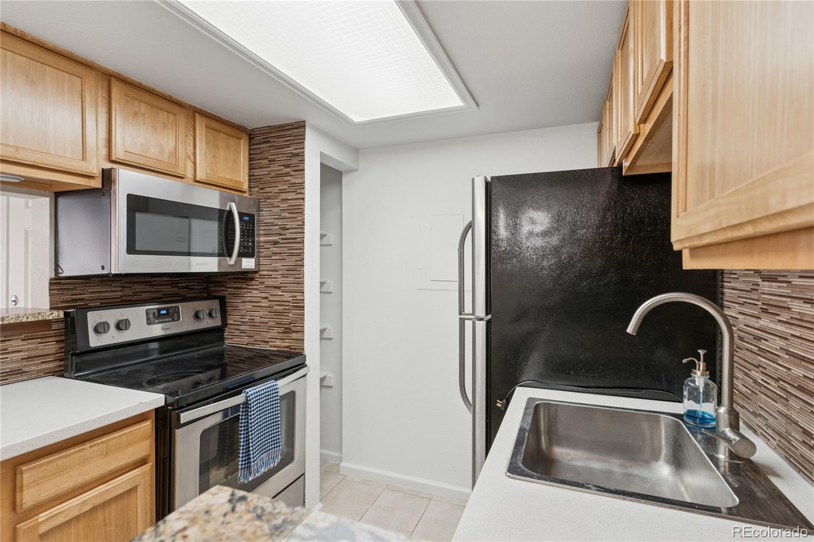MLS Image #9 for 10293 e peakview avenue f101,englewood, Colorado