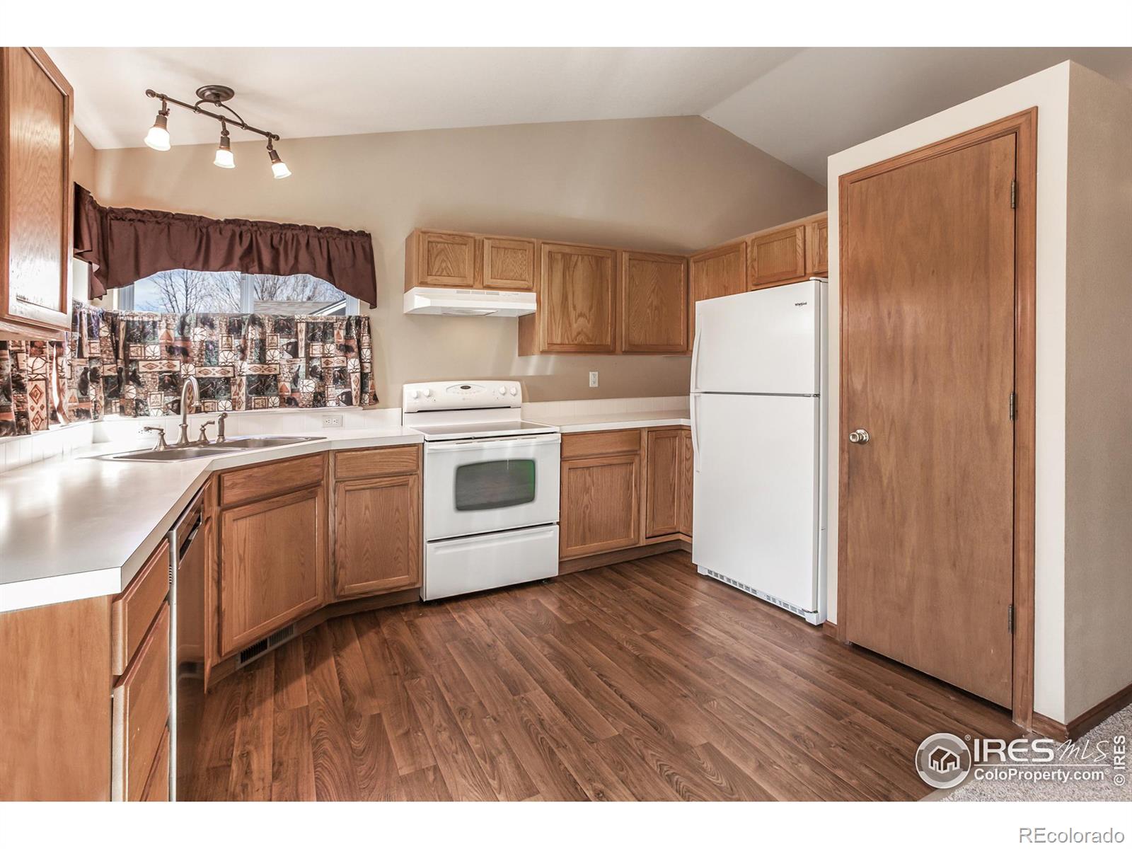 MLS Image #10 for 791  eagle drive,loveland, Colorado