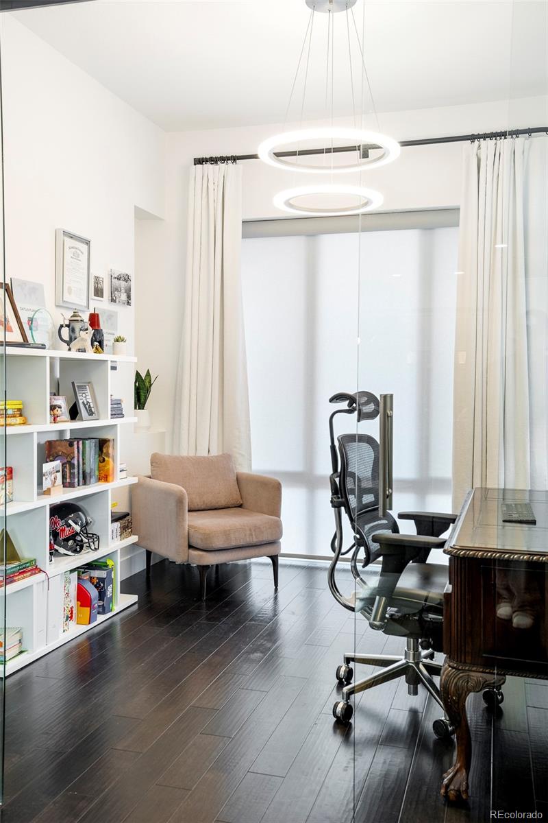 MLS Image #11 for 89  oneida street,denver, Colorado