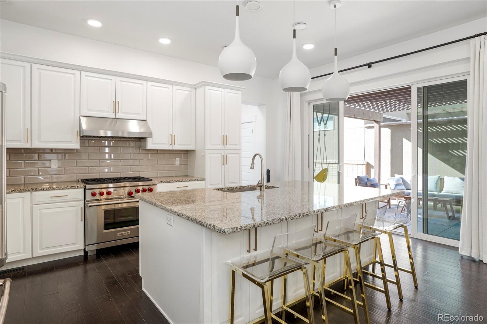 MLS Image #19 for 89  oneida street,denver, Colorado