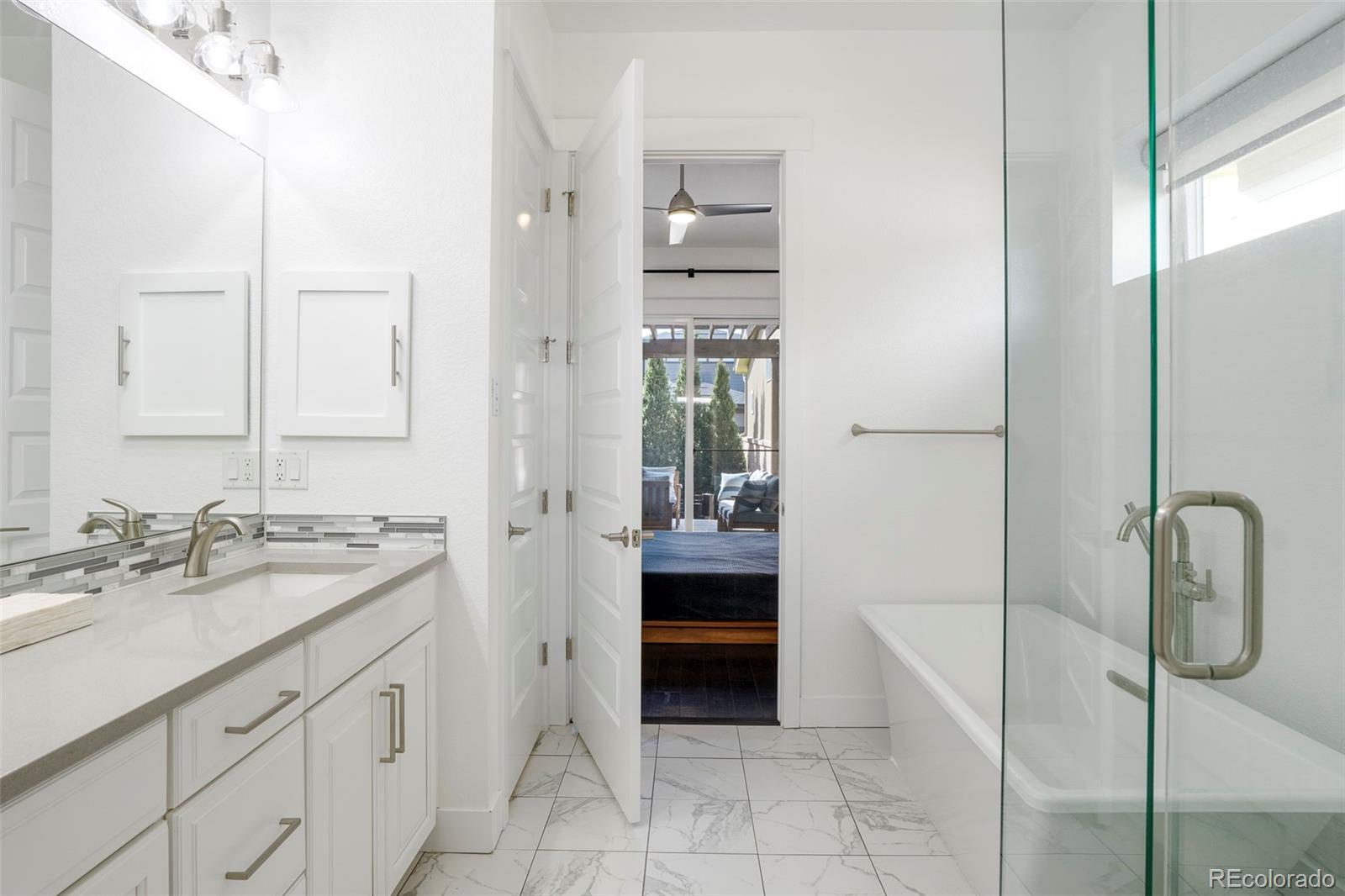 MLS Image #24 for 89  oneida street,denver, Colorado