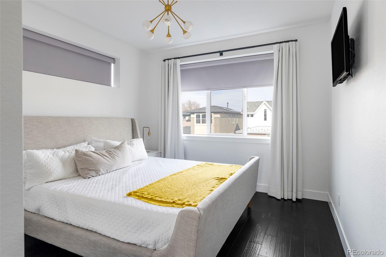 MLS Image #33 for 89  oneida street,denver, Colorado