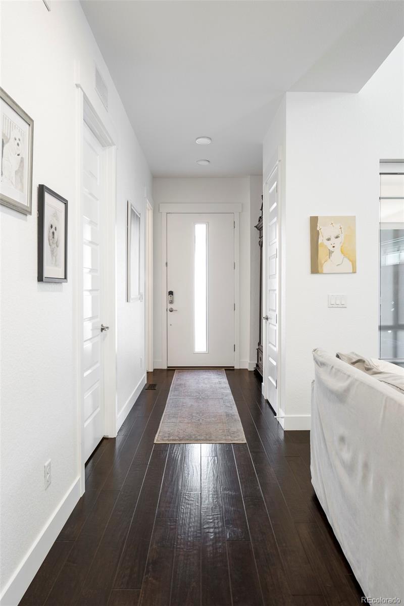 MLS Image #5 for 89  oneida street,denver, Colorado