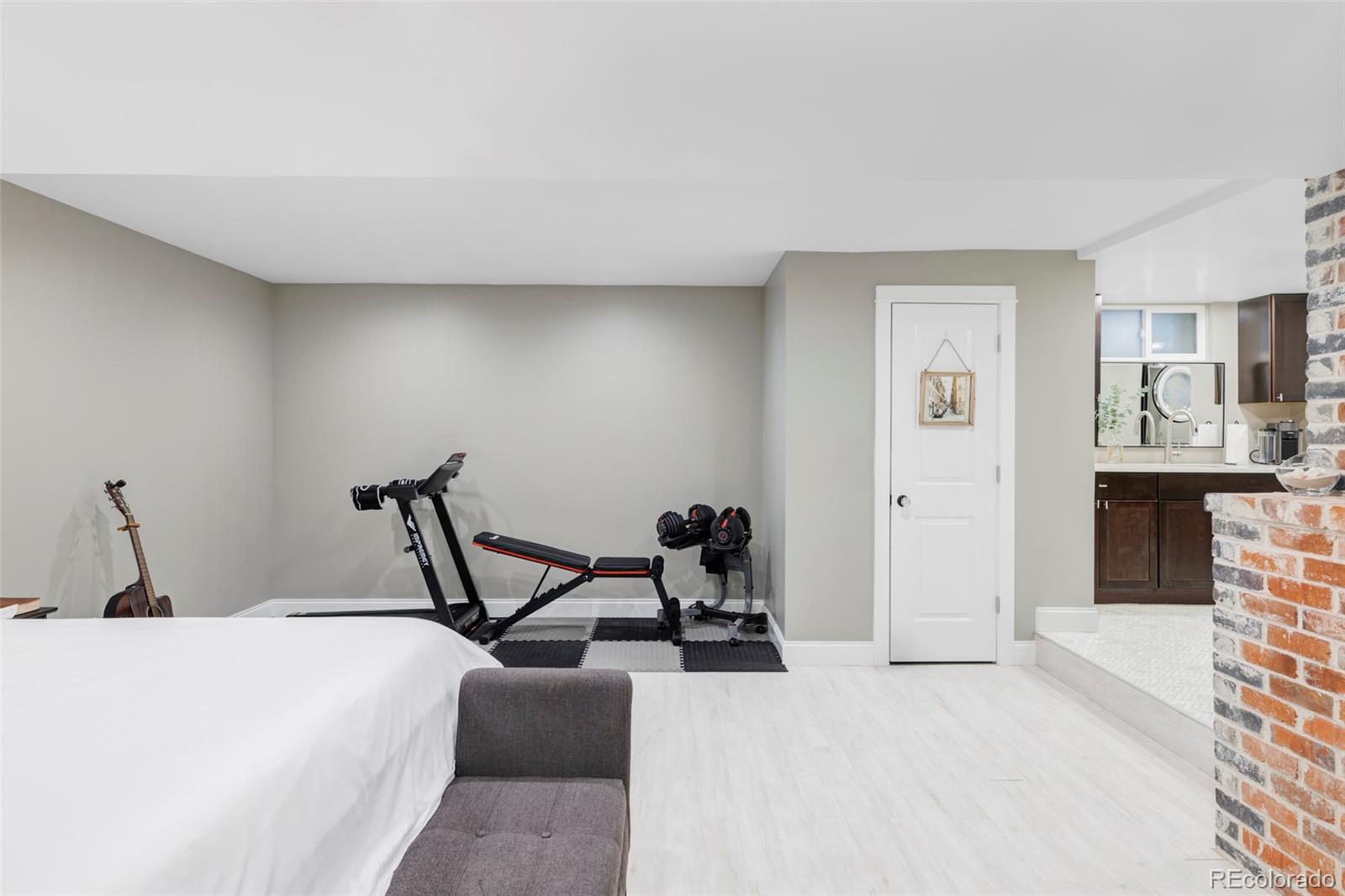MLS Image #22 for 680 s ogden street,denver, Colorado