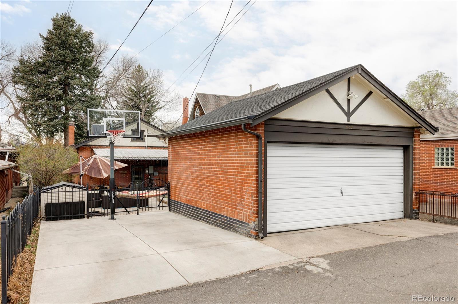 MLS Image #29 for 680 s ogden street,denver, Colorado