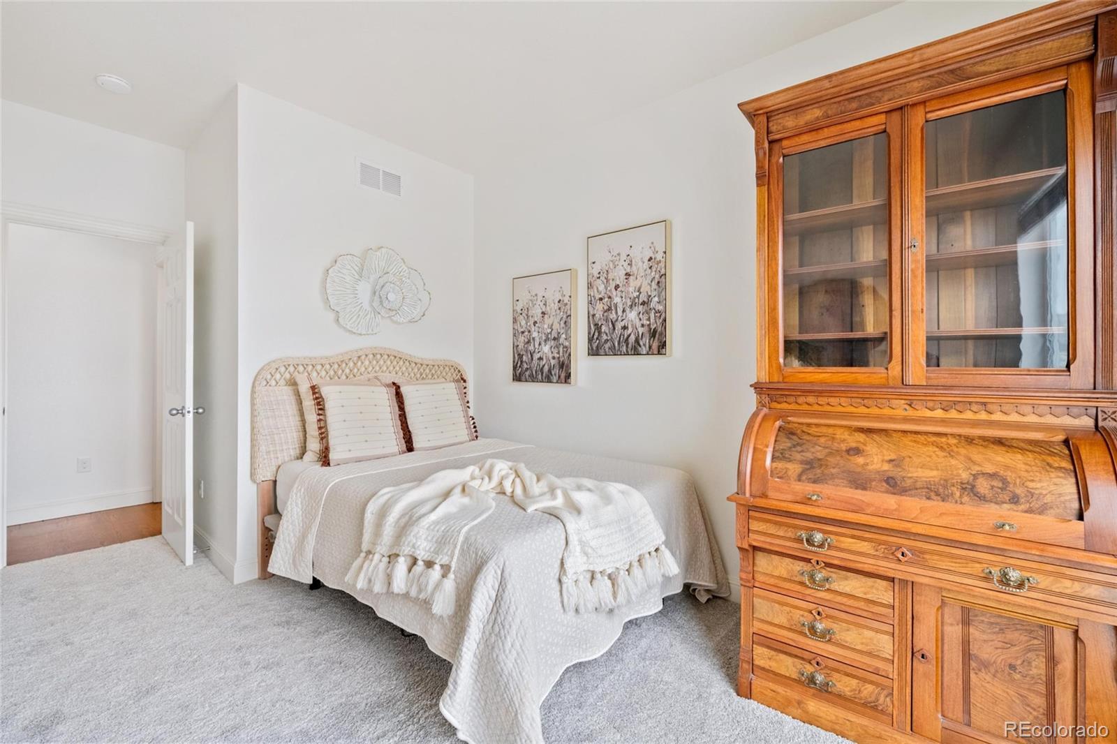 MLS Image #17 for 12746  meadowlark lane,broomfield, Colorado