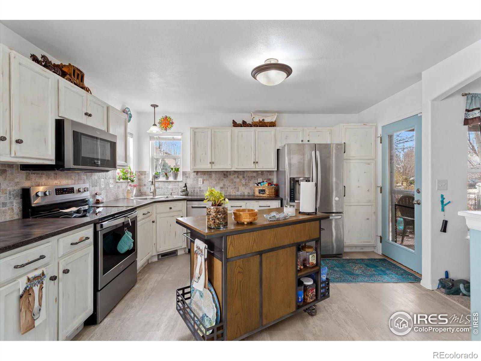 MLS Image #13 for 1904  white ibis court,loveland, Colorado