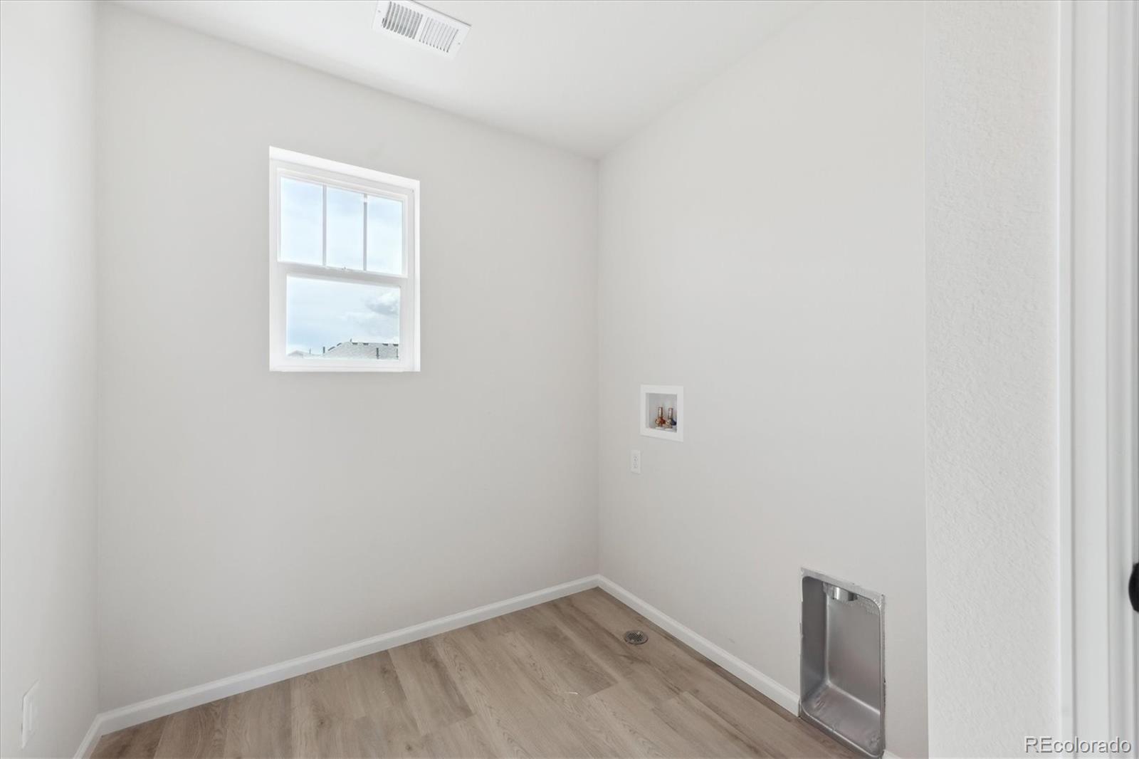 MLS Image #12 for 833  alpine ridge street,erie, Colorado