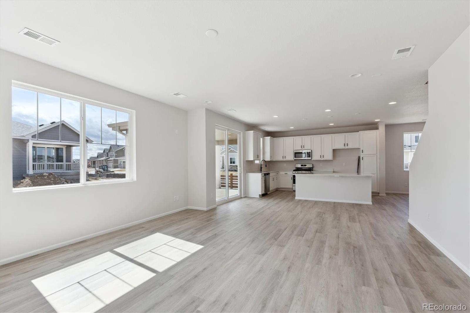 MLS Image #9 for 833  alpine ridge street,erie, Colorado