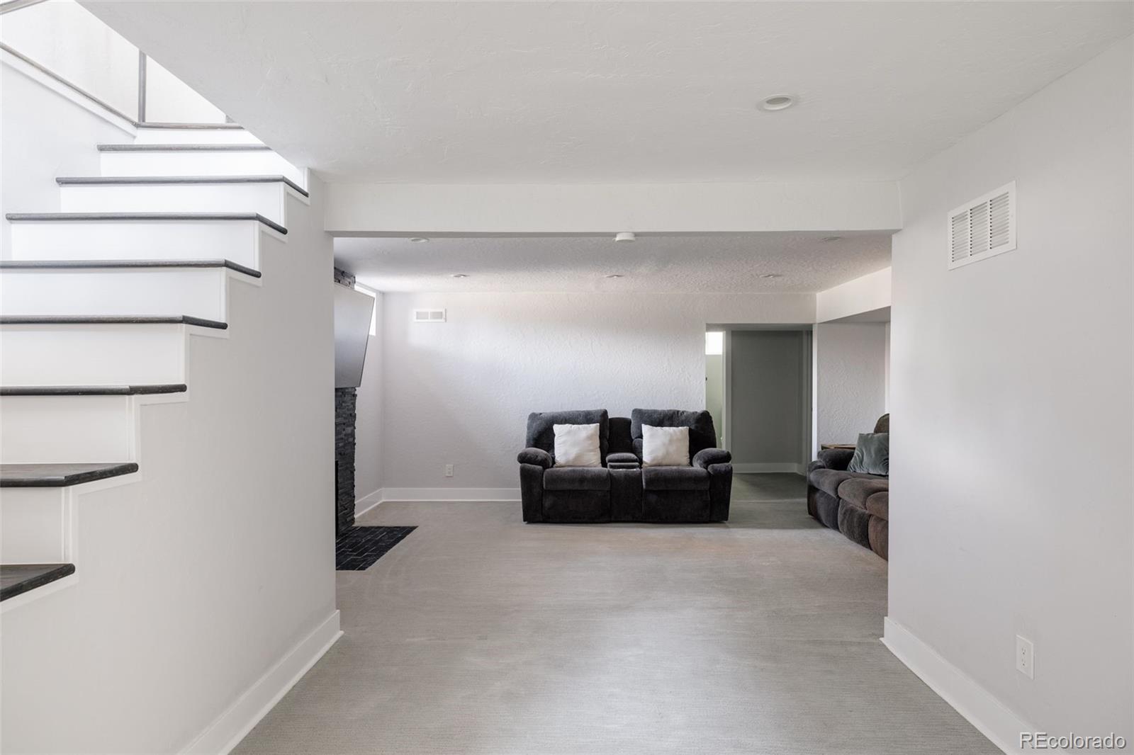 MLS Image #12 for 2995 n cherry street,denver, Colorado