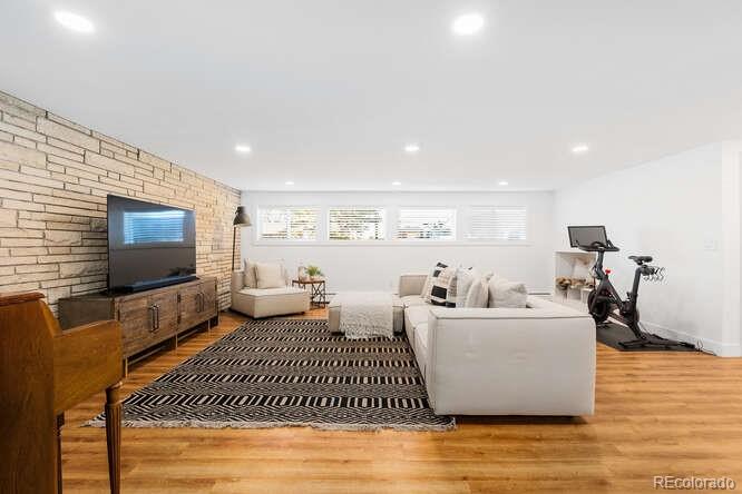 MLS Image #34 for 6088 s lakeview street,littleton, Colorado