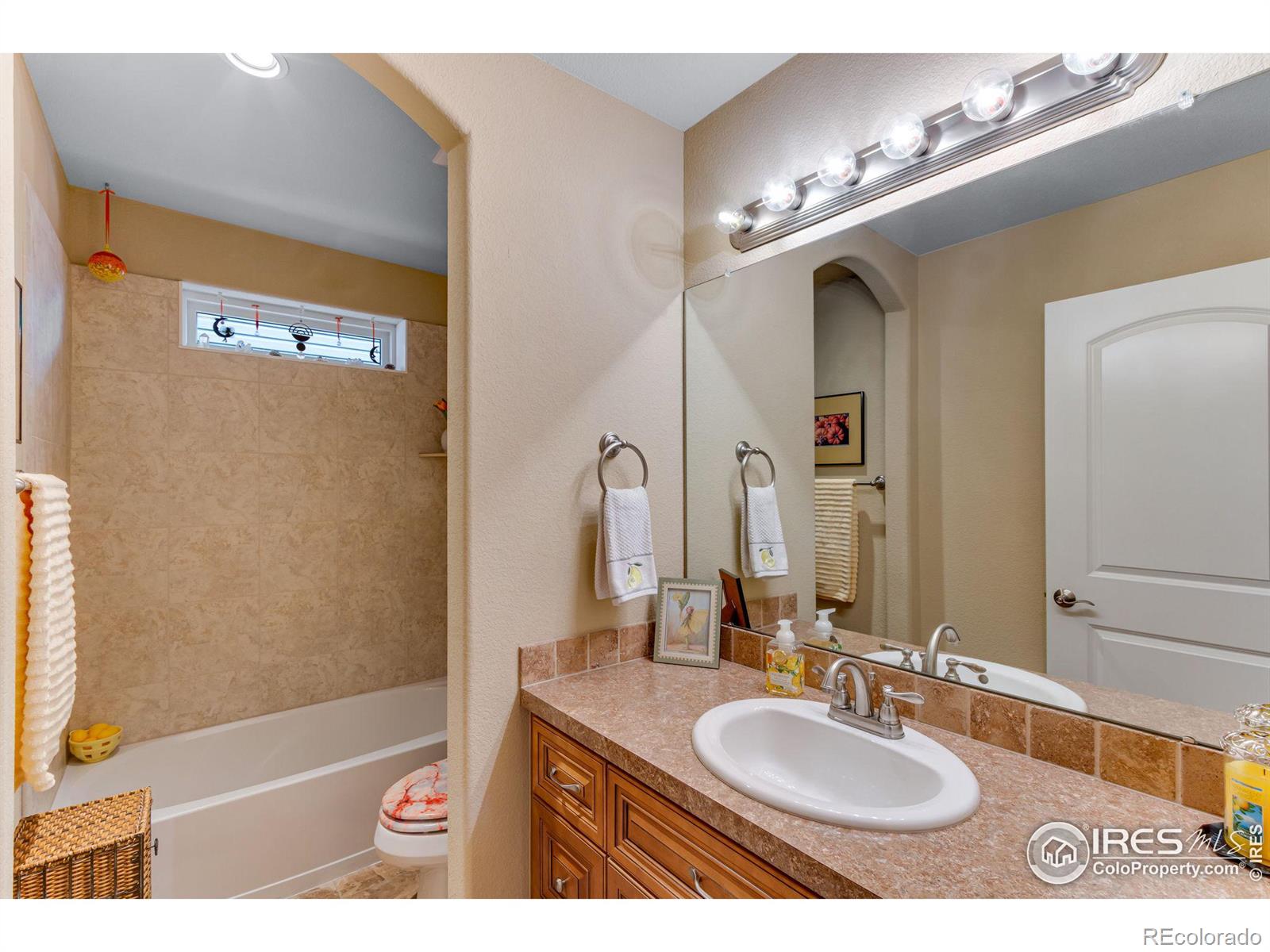 MLS Image #13 for 2126  friar tuck court,fort collins, Colorado