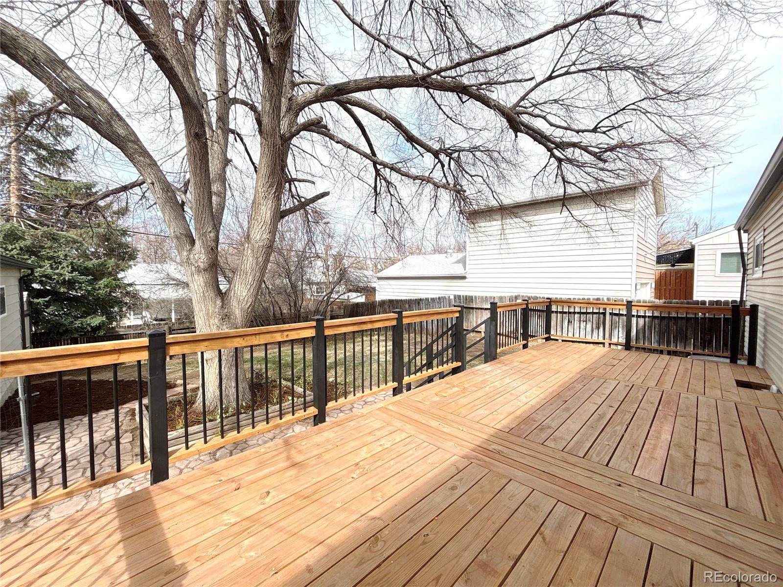 MLS Image #22 for 1853 s filbert court,denver, Colorado