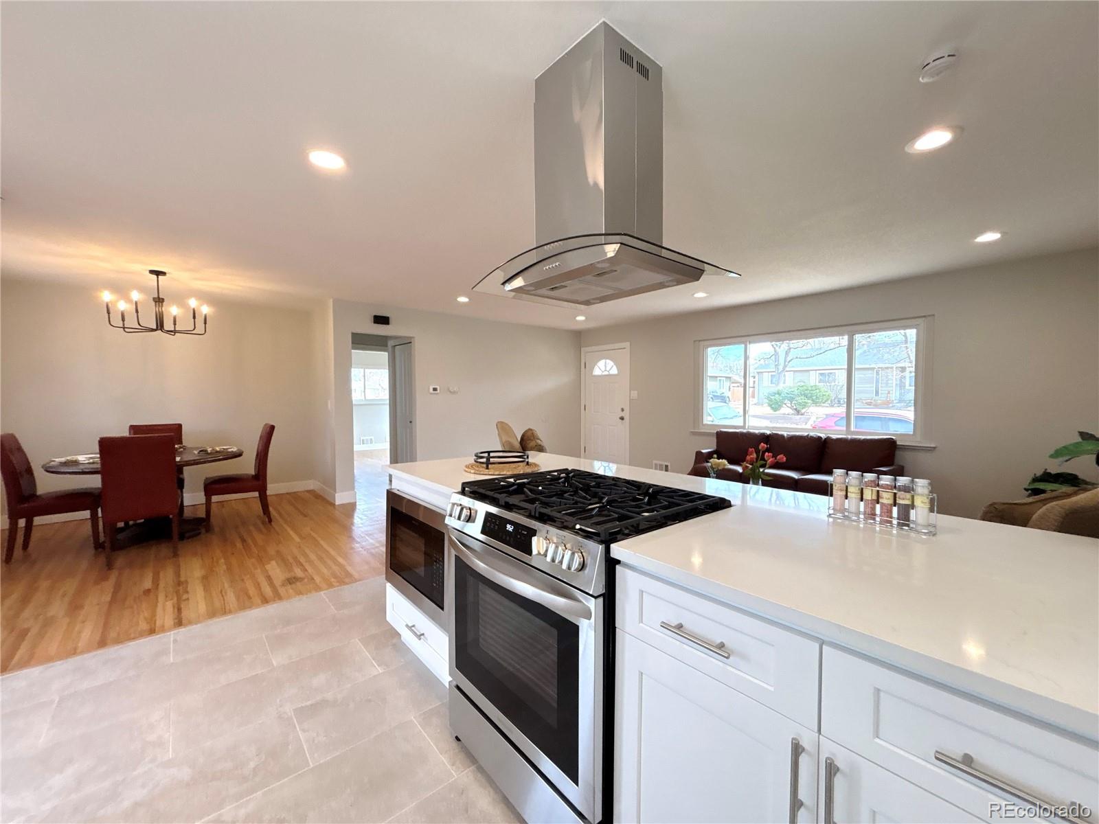 MLS Image #6 for 1853 s filbert court,denver, Colorado
