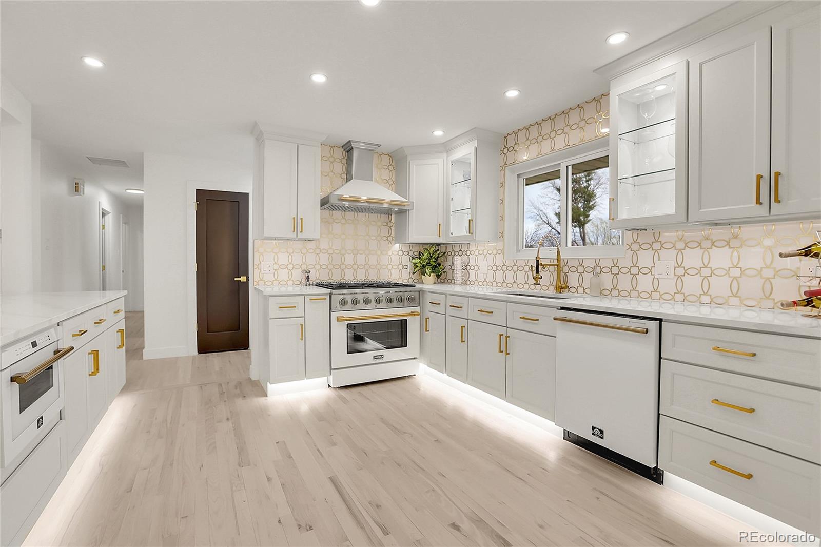 MLS Image #4 for 3281  vivian drive,wheat ridge, Colorado