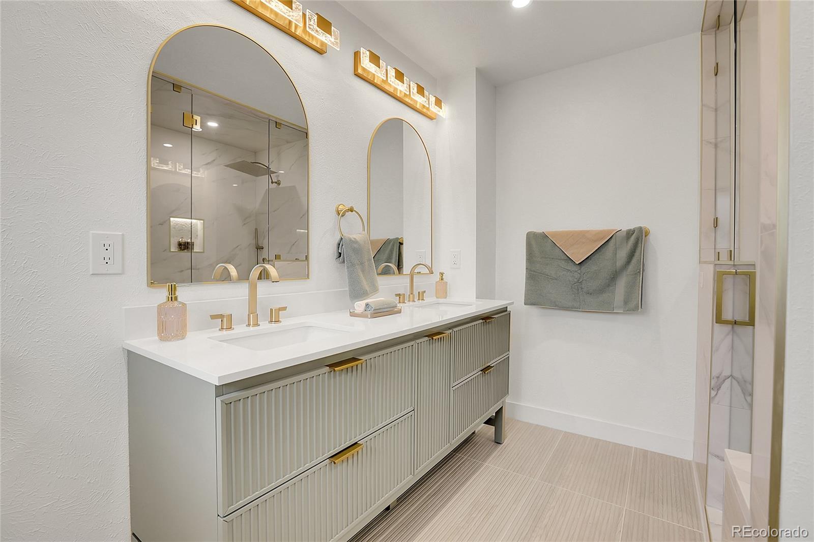 MLS Image #8 for 3281  vivian drive,wheat ridge, Colorado