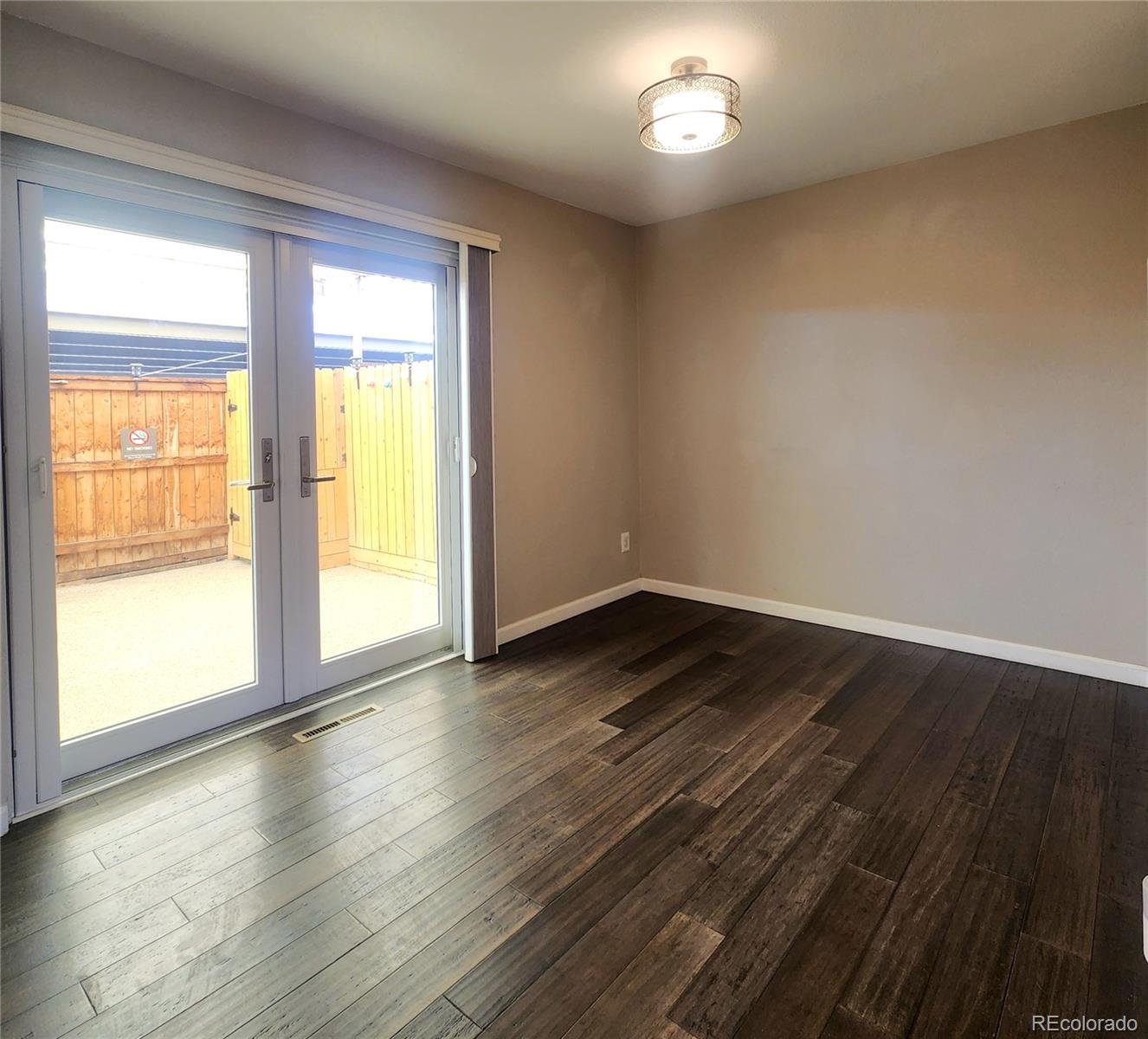 MLS Image #10 for 9017 e oxford drive,denver, Colorado