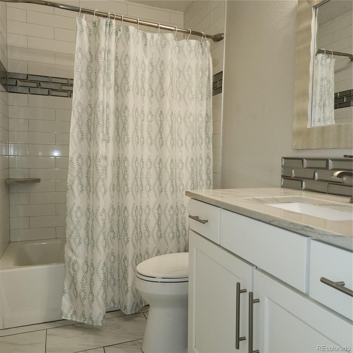MLS Image #21 for 9017 e oxford drive,denver, Colorado
