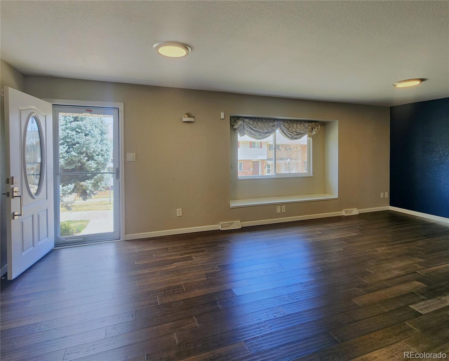 MLS Image #3 for 9017 e oxford drive,denver, Colorado