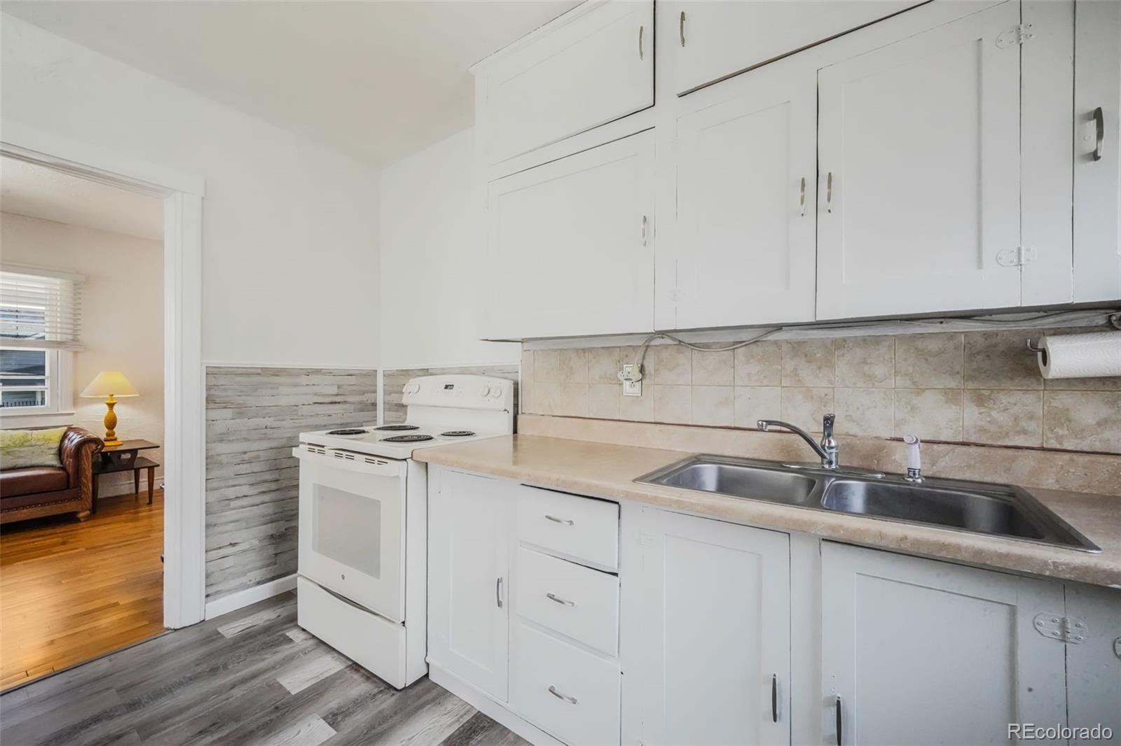 MLS Image #14 for 2916 w platte avenue,colorado springs, Colorado