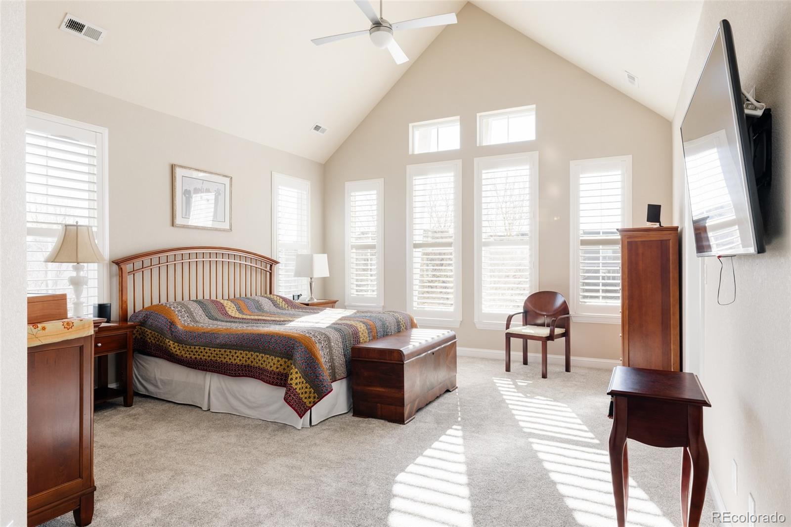 MLS Image #15 for 9575 e 3rd place,denver, Colorado
