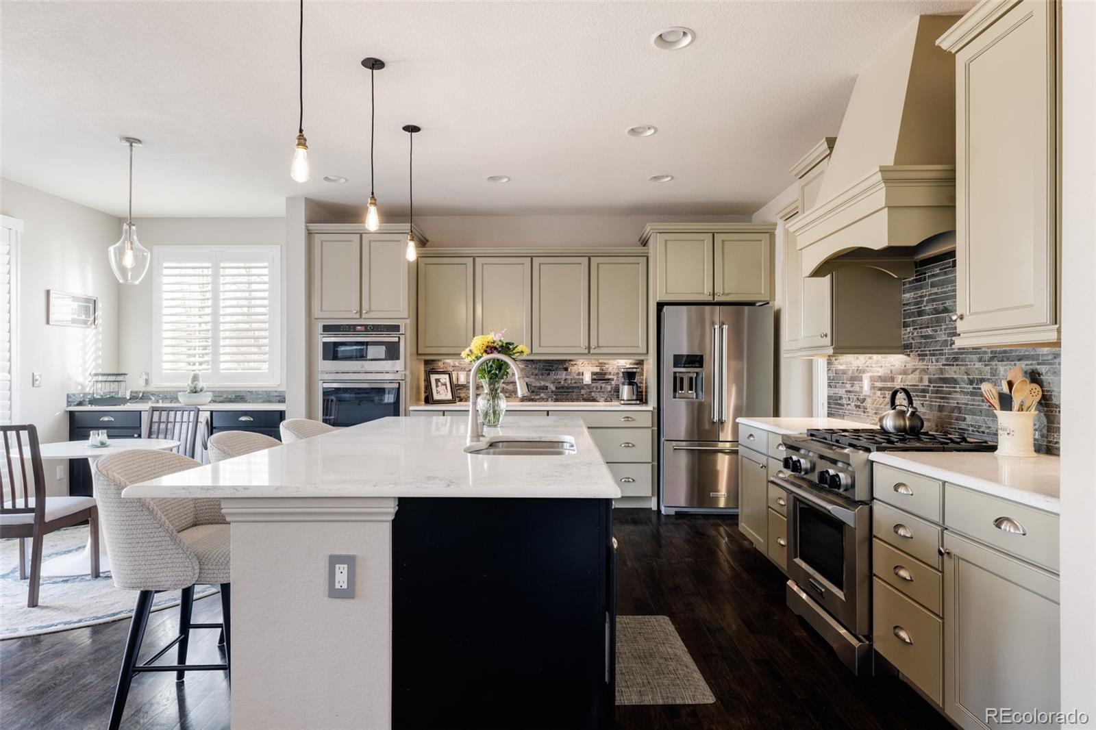 MLS Image #7 for 9575 e 3rd place,denver, Colorado