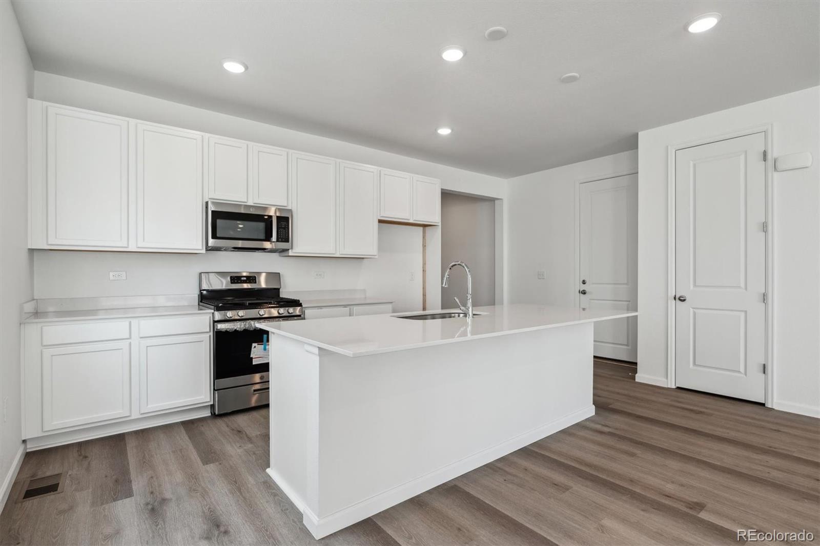 MLS Image #6 for 4472  boone circle,brighton, Colorado