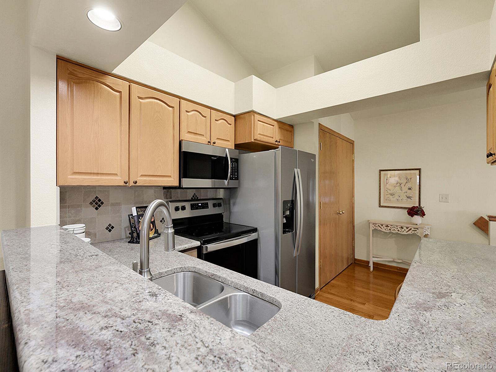 MLS Image #17 for 6321 s harrison court,centennial, Colorado