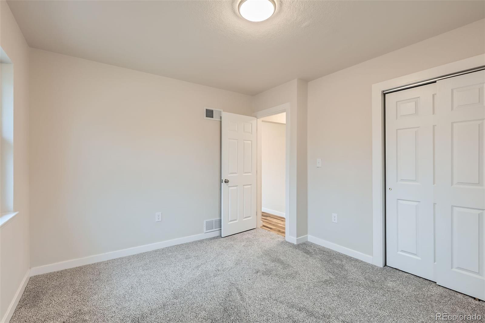 MLS Image #10 for 9295 e 12th avenue,aurora, Colorado