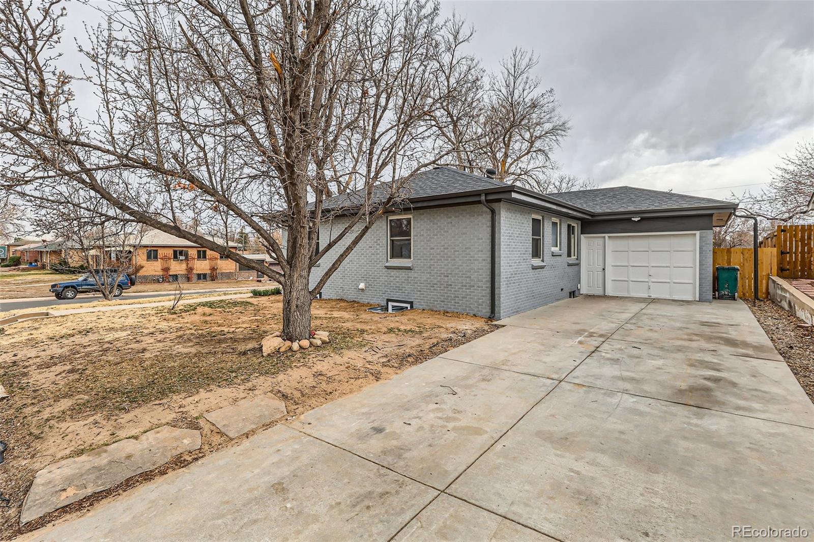 MLS Image #25 for 9295 e 12th avenue,aurora, Colorado